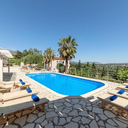 Villa Chrysallis With Heated Pool Georgioupoli Luaran gambar